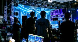 Для тех, чья работа обычно за кадром: в Москве учредили премию для специалистов киноиндустрии